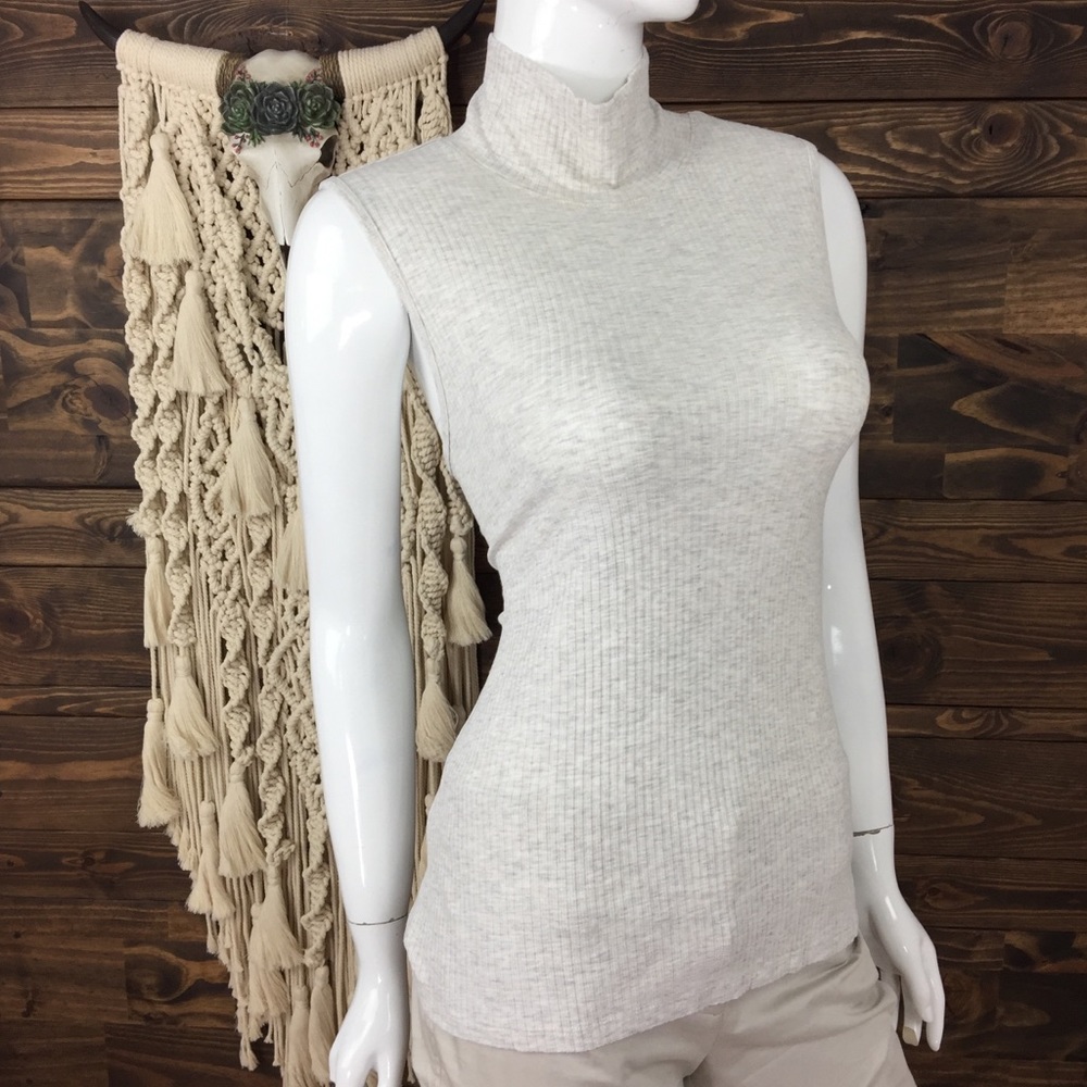 Christian Siriano | Ribbed Mock Tee Blouseโ Marl